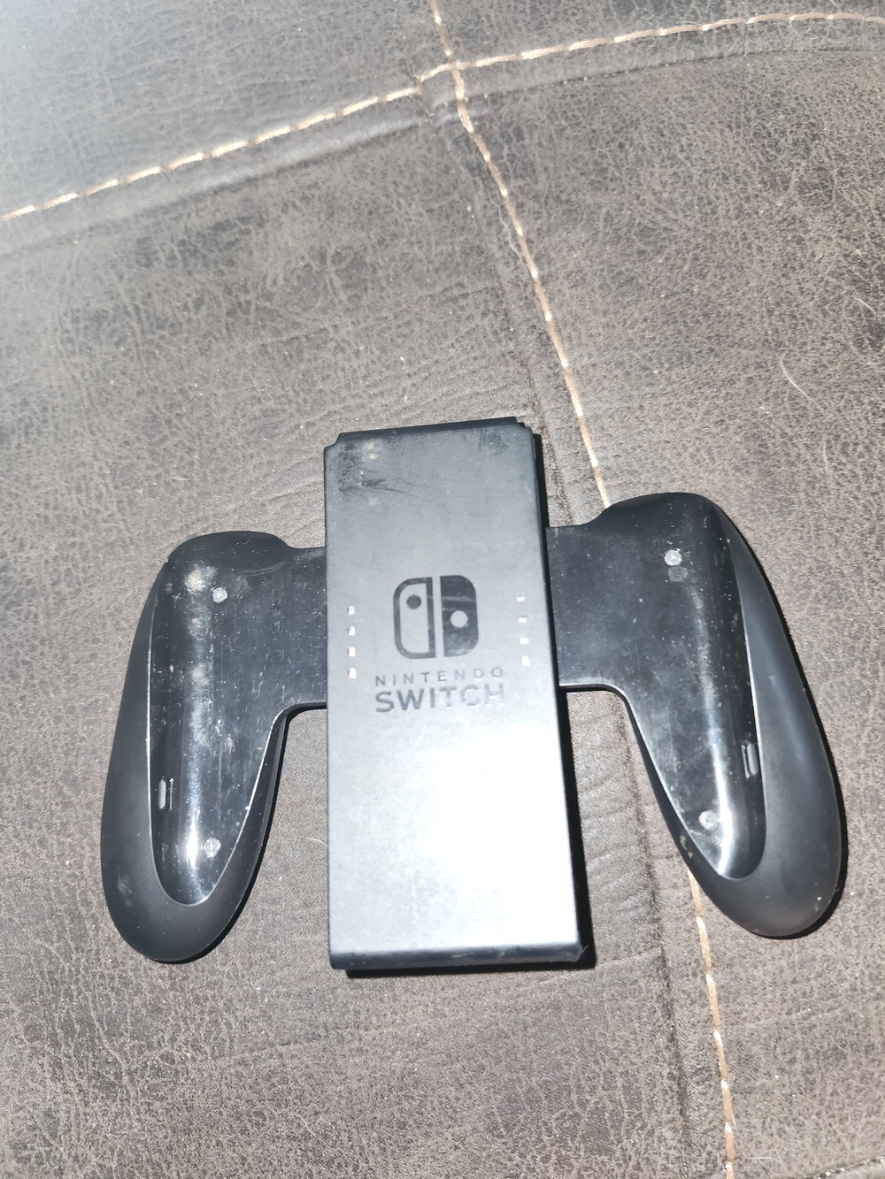 Nintendo Switch Black Joy-Con Grip Adapter